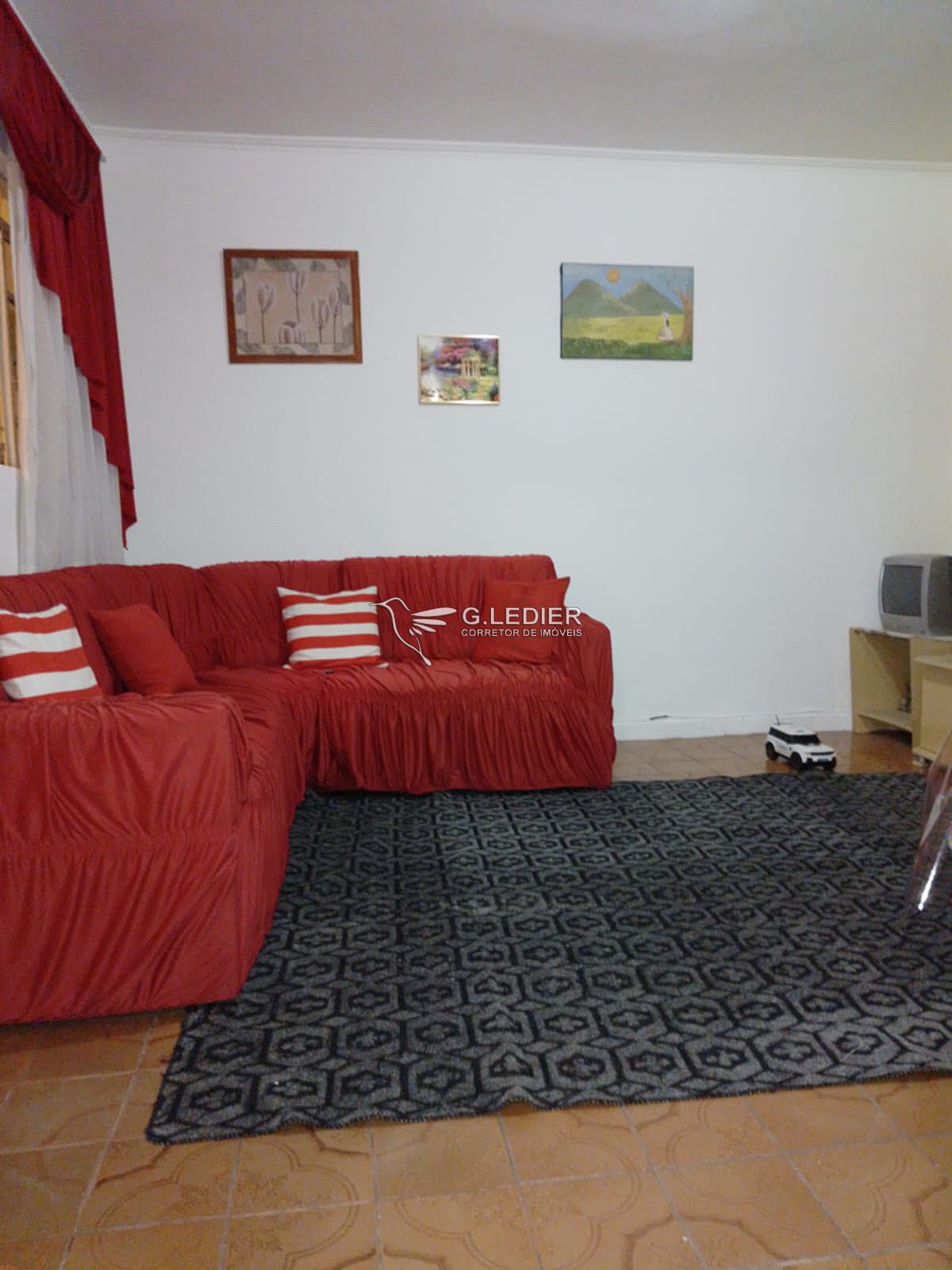 Casa  Jardim Divinolndia  